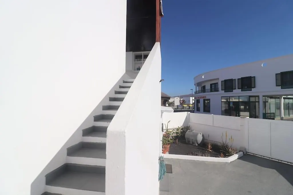 Sunset House Lanzarote- House In Tias With Sea View Apartment 0*,