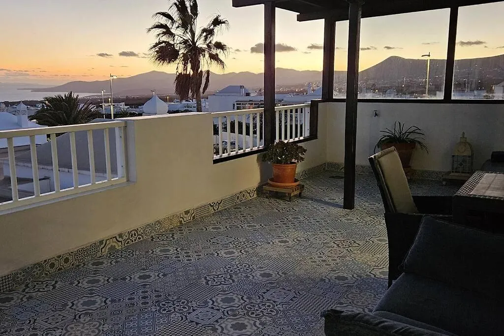 Sunset House Lanzarote- House In Tias With Sea View Apartment 0*,