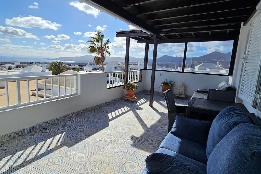 Sunset House Lanzarote- House In Tias With Sea View contacts