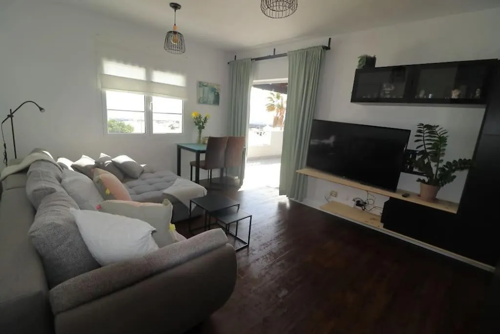 Sunset House Lanzarote- House In Tias With Sea View Apartment